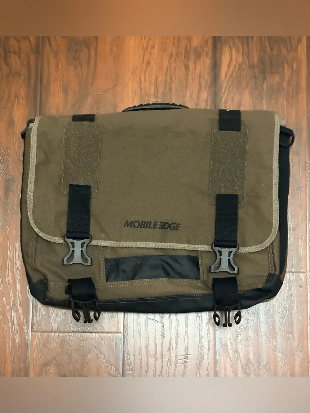 Mobile Edge Brown Canvas Laptop Messenger Bag Shoulder Briefcase